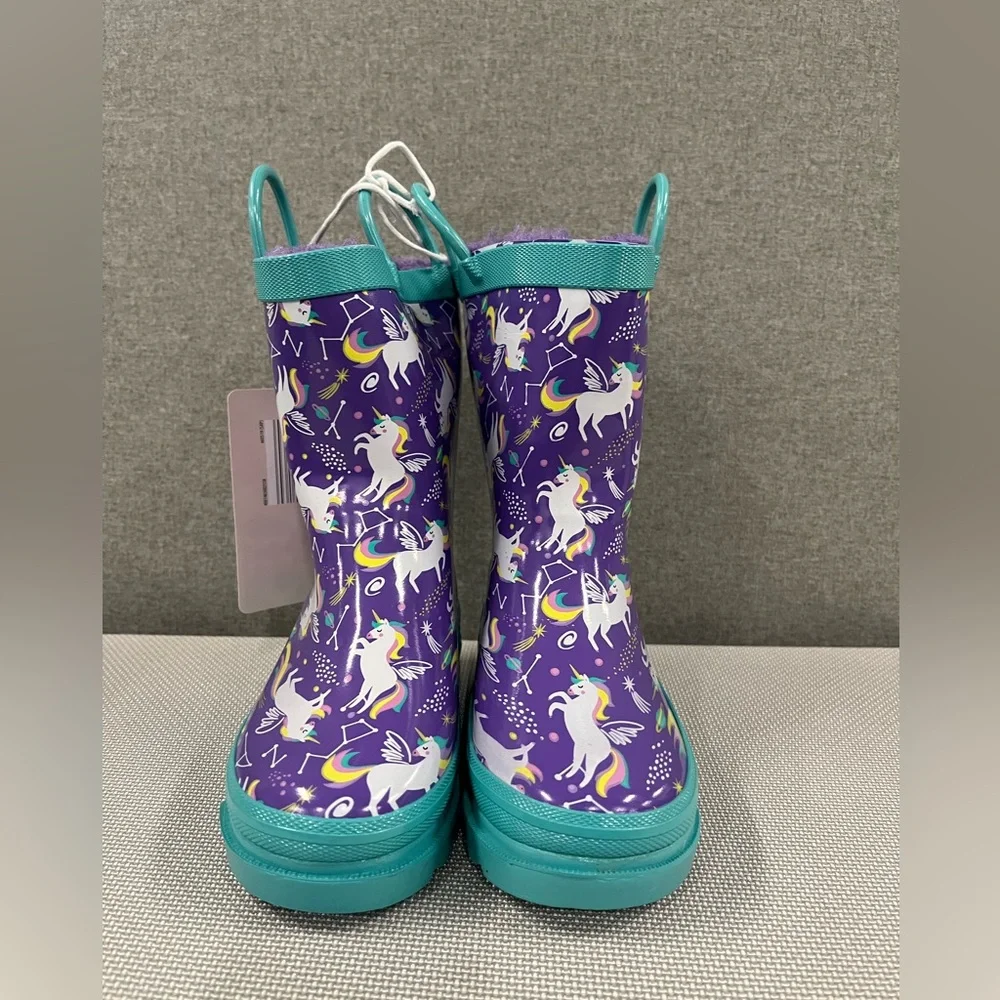 Toddler rain boots w/faux fur lining. Fun unicorn pattern. Size 11-12